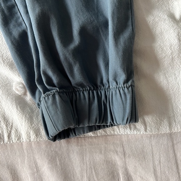 Loft High Rise Jogger - Picture 8 of 9